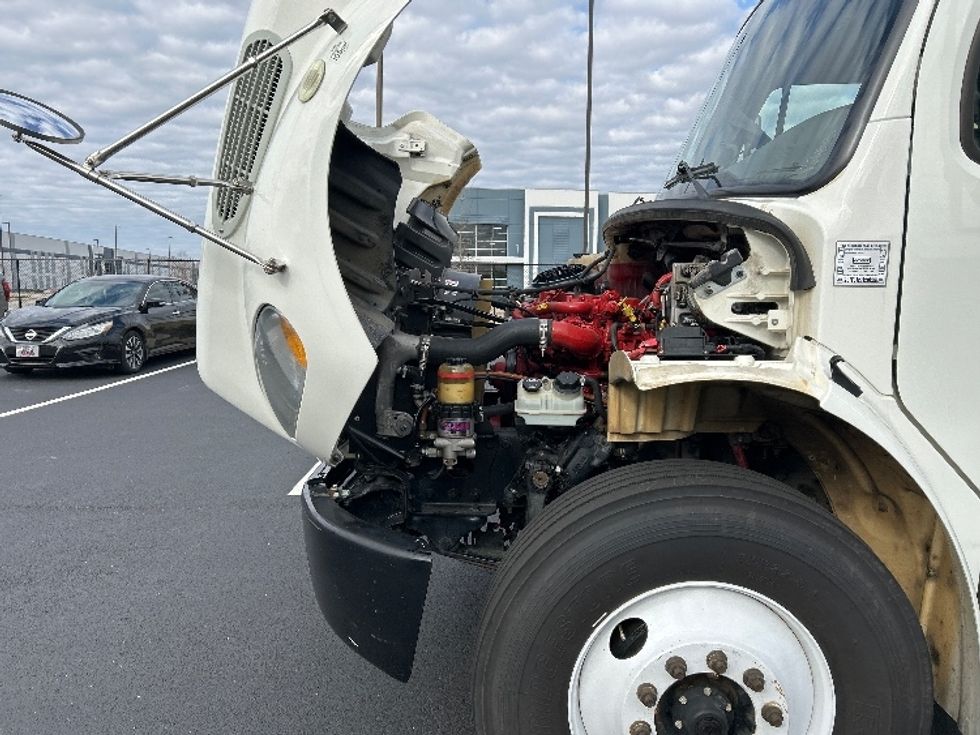 Medium Duty Box Truck-Light and Medium Duty Trucks-Freightliner-2019-M2-Madison-AL-215,274\n\t\tmiles-$ 36,250 - Image 24