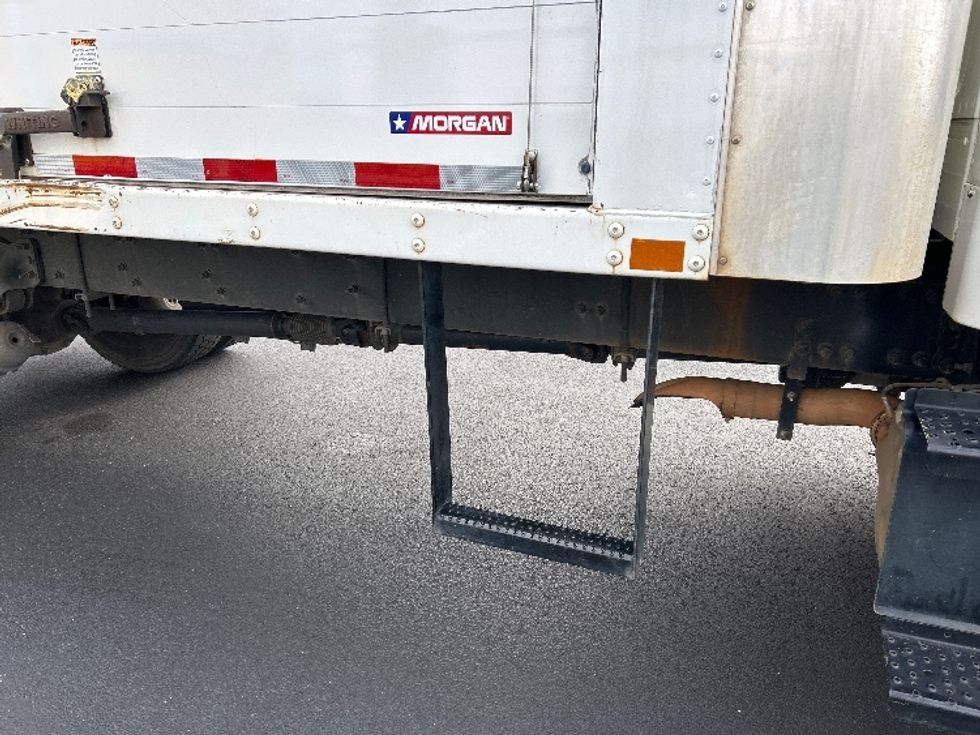 Medium Duty Box Truck-Light and Medium Duty Trucks-Freightliner-2019-M2-Madison-AL-215,274\n\t\tmiles-$ 36,250 - Image 26
