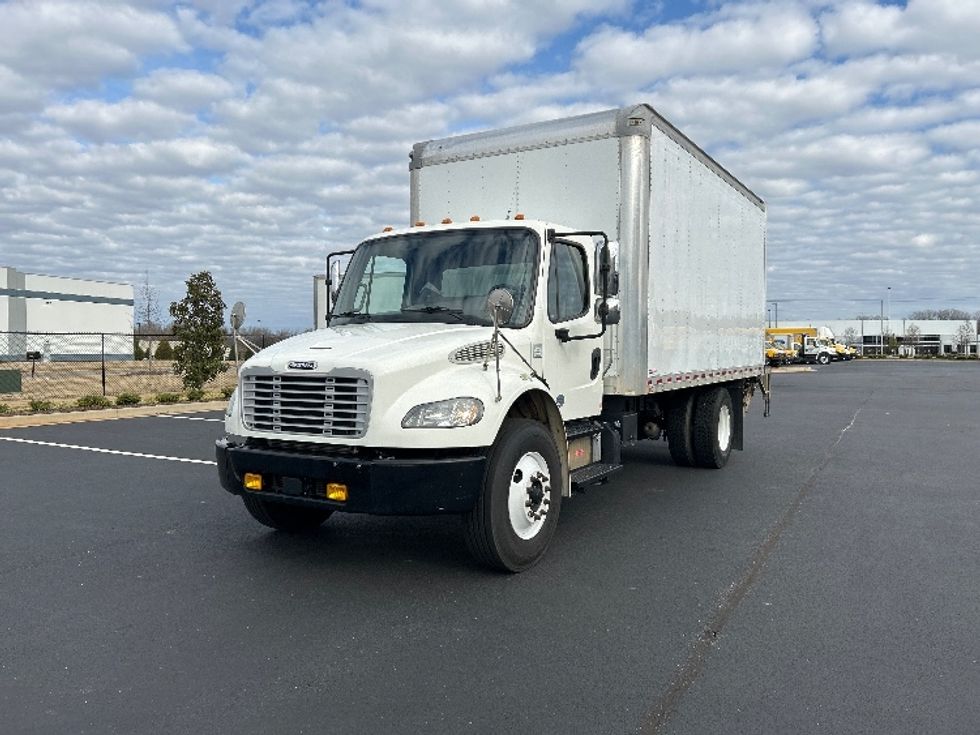 Medium Duty Box Truck-Light and Medium Duty Trucks-Freightliner-2019-M2-Madison-AL-215,274\n\t\tmiles-$ 36,250 - Image 3