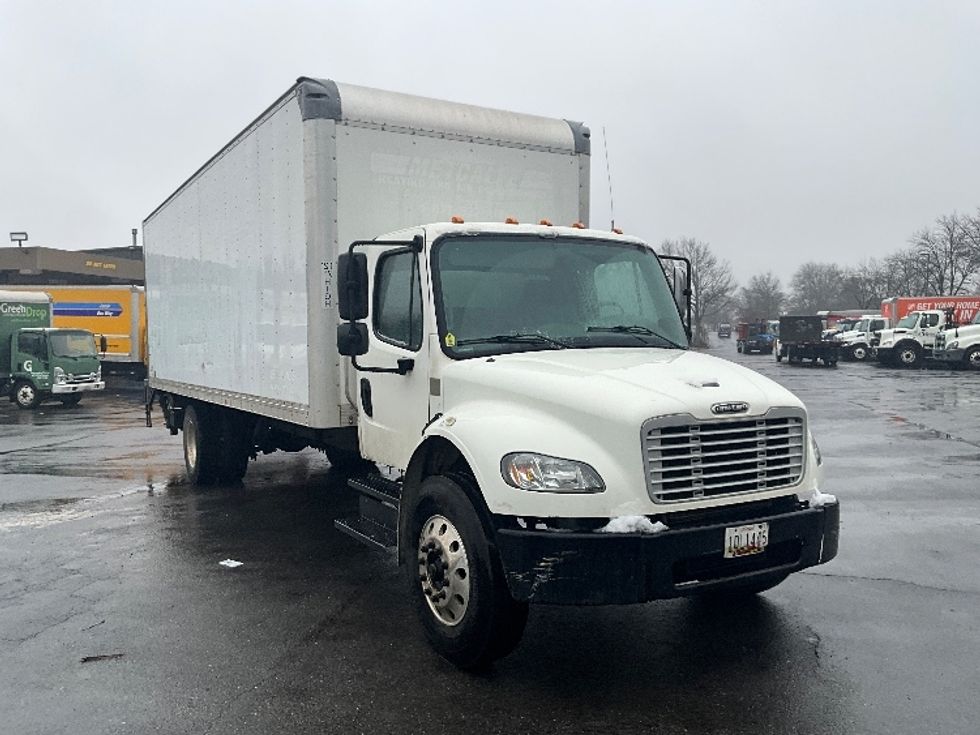 Medium Duty Box Truck-Light and Medium Duty Trucks-Freightliner-2019-M2-Manassas-VA-153,802\n\t\tmiles-$ 54,000 - Image 1