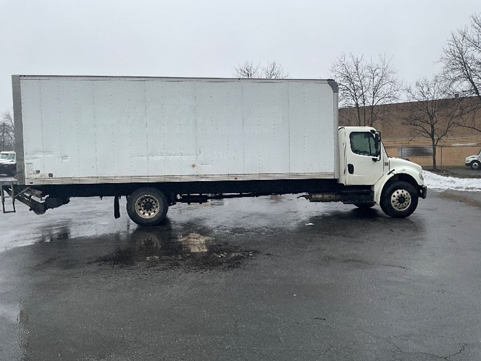 Medium Duty Box Truck-Light and Medium Duty Trucks-Freightliner-2019-M2-Manassas-VA-153,802\n\t\tmiles-$ 54,000 - Image 15