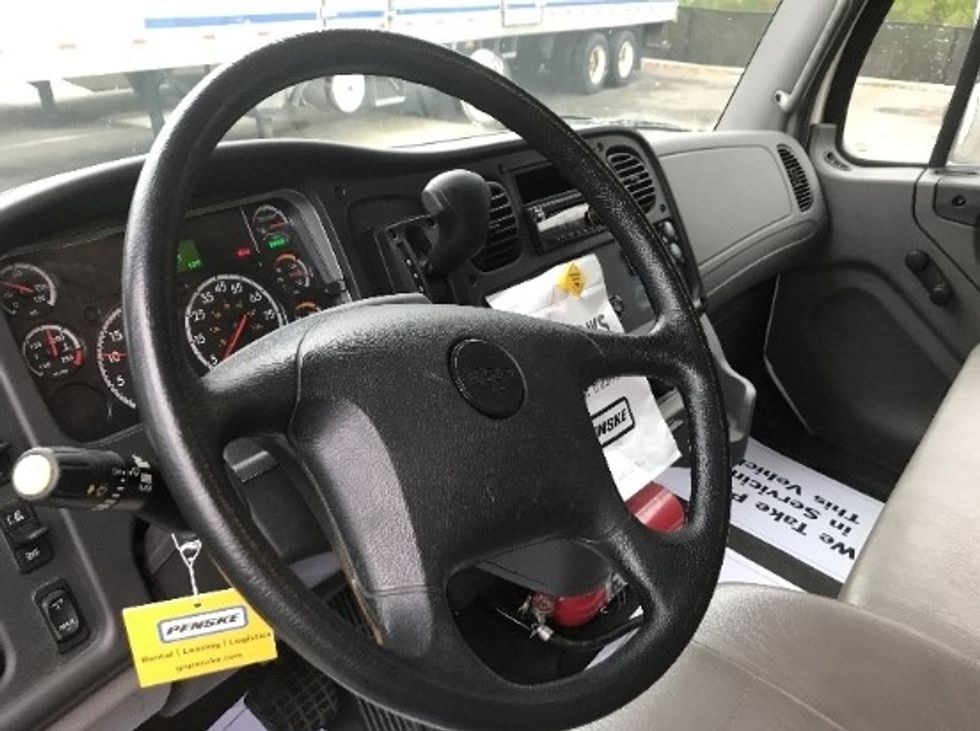Medium Duty Box Truck-Light and Medium Duty Trucks-Freightliner-2019-M2-Manassas-VA-153,802\n\t\tmiles-$ 54,000 - Image 17