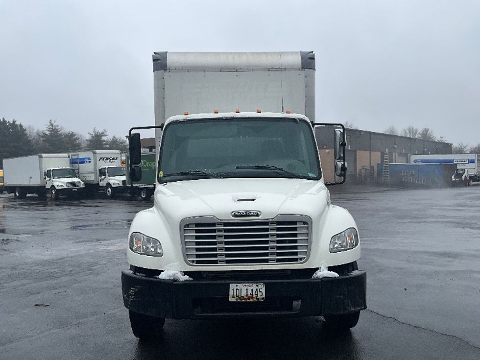 Medium Duty Box Truck-Light and Medium Duty Trucks-Freightliner-2019-M2-Manassas-VA-153,802\n\t\tmiles-$ 54,000 - Image 2