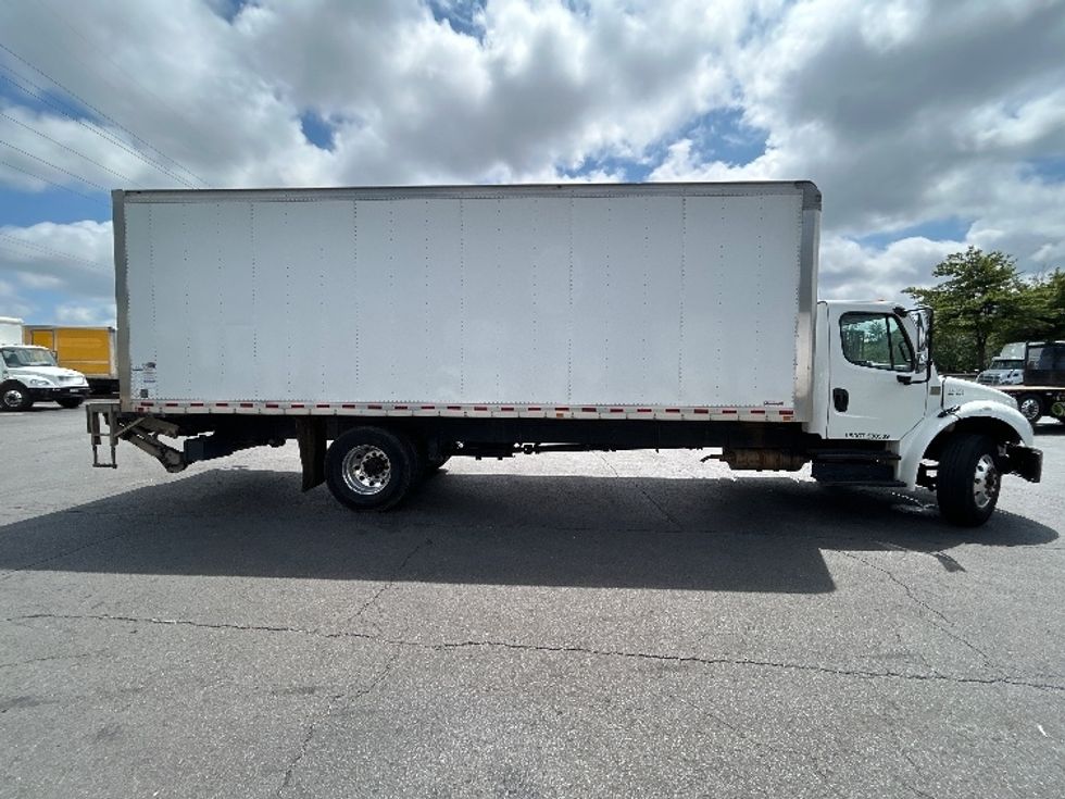 Medium Duty Box Truck-Light and Medium Duty Trucks-Freightliner-2019-M2-Manassas-VA-160,501\n\t\tmiles-$ 53,750 - Image 15