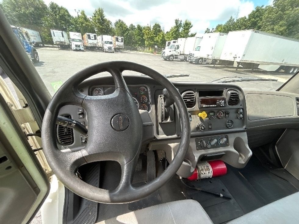 Medium Duty Box Truck-Light and Medium Duty Trucks-Freightliner-2019-M2-Manassas-VA-160,501\n\t\tmiles-$ 53,750 - Image 18