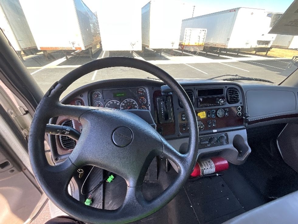 Medium Duty Box Truck-Light and Medium Duty Trucks-Freightliner-2019-M2-Mcdonough-GA-226,488\n\t\tmiles-$ 41,750 - Image 18