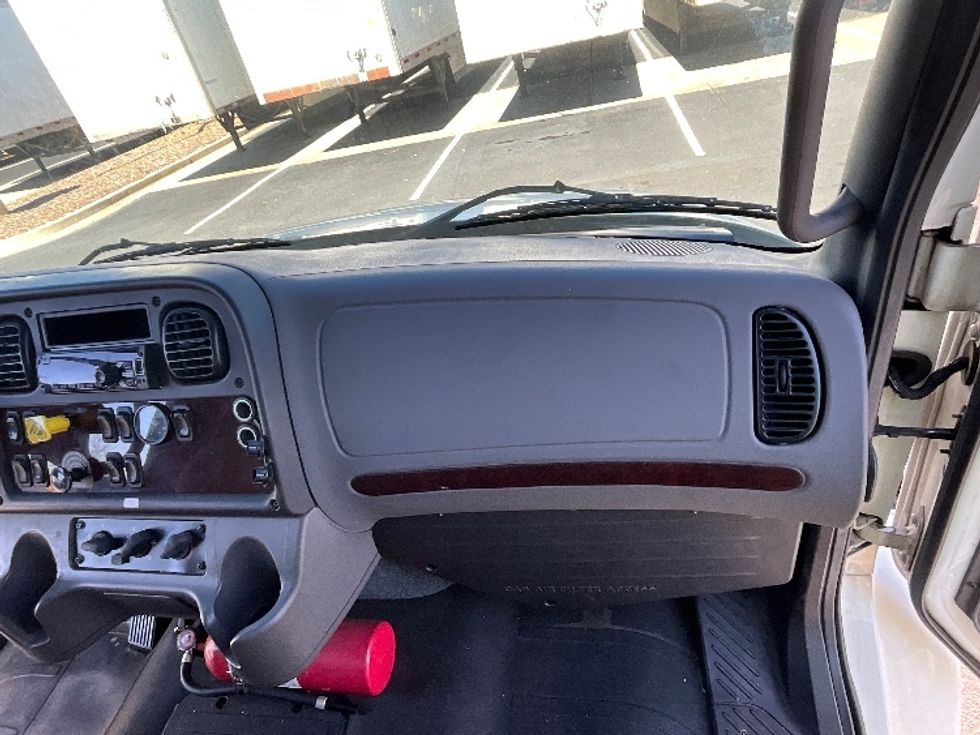 Medium Duty Box Truck-Light and Medium Duty Trucks-Freightliner-2019-M2-Mcdonough-GA-226,488\n\t\tmiles-$ 41,750 - Image 21