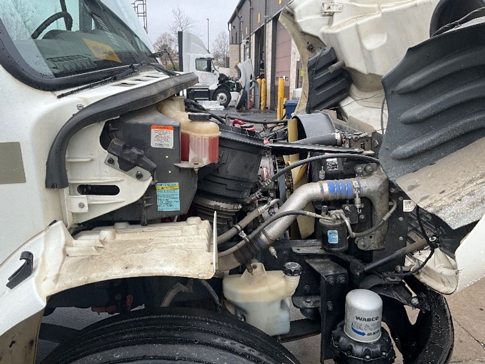 Medium Duty Box Truck-Light and Medium Duty Trucks-Freightliner-2019-M2-Mebane-NC-213,626\n\t\tmiles-$ 47,500 - Image 23