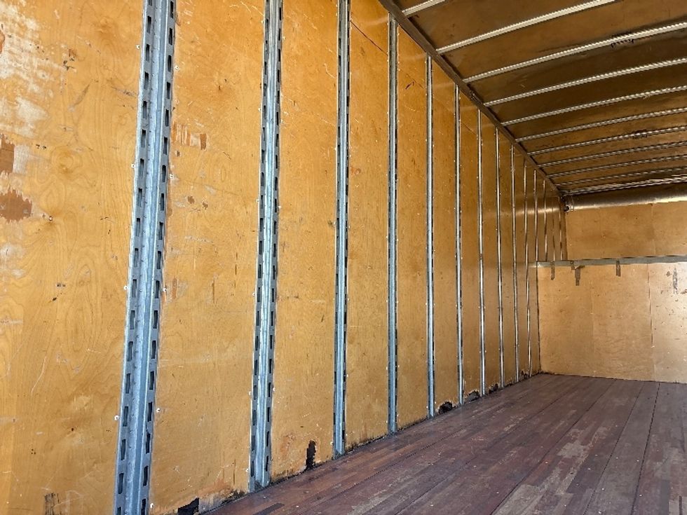 Medium Duty Box Truck-Light and Medium Duty Trucks-Freightliner-2019-M2-Mebane-NC-243,896\n\t\tmiles-$ 44,500 - Image 10