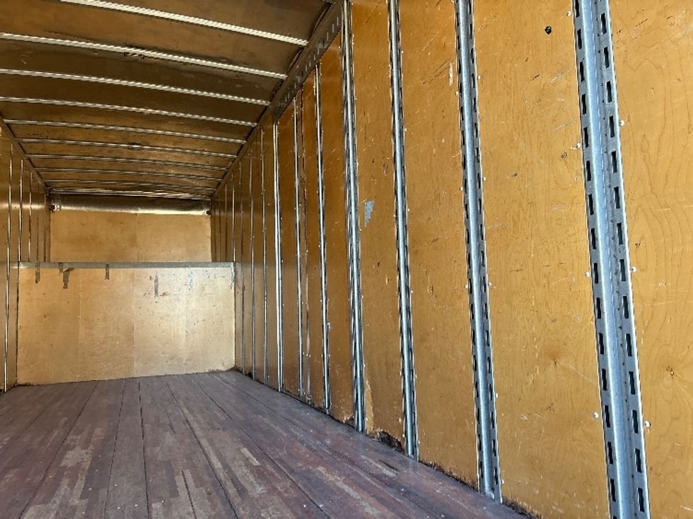 Medium Duty Box Truck-Light and Medium Duty Trucks-Freightliner-2019-M2-Mebane-NC-243,896\n\t\tmiles-$ 44,500 - Image 11