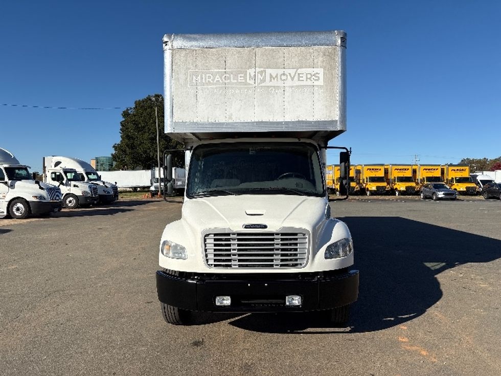 Medium Duty Box Truck-Light and Medium Duty Trucks-Freightliner-2019-M2-Mebane-NC-243,896\n\t\tmiles-$ 44,500 - Image 2