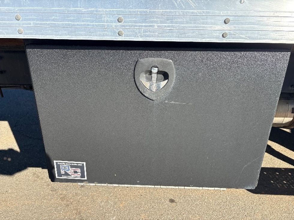 Medium Duty Box Truck-Light and Medium Duty Trucks-Freightliner-2019-M2-Mebane-NC-243,896\n\t\tmiles-$ 44,500 - Image 24