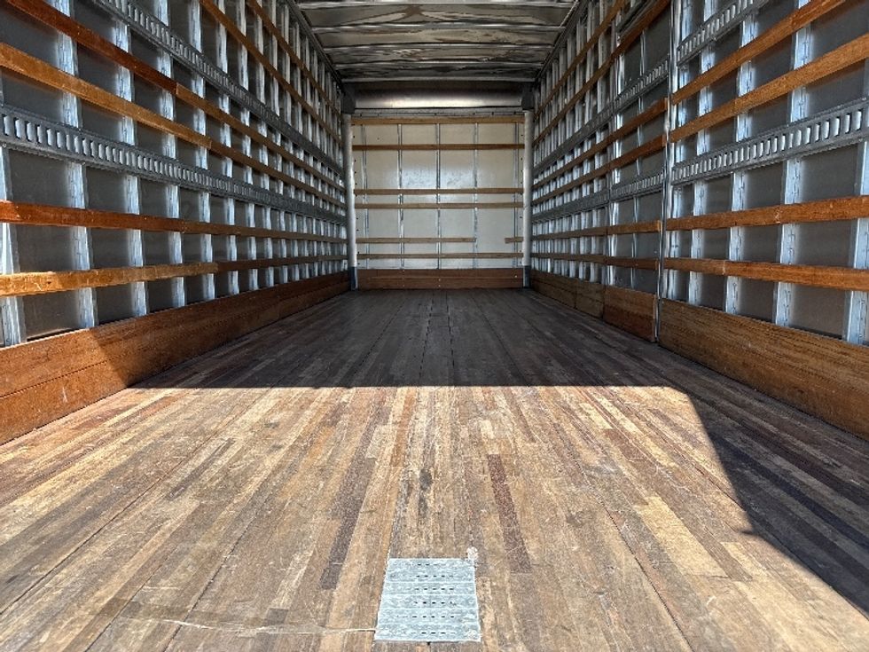 Medium Duty Box Truck-Light and Medium Duty Trucks-Freightliner-2019-M2-Medley-FL-110,332\n\t\tmiles-$ 55,750 - Image 10