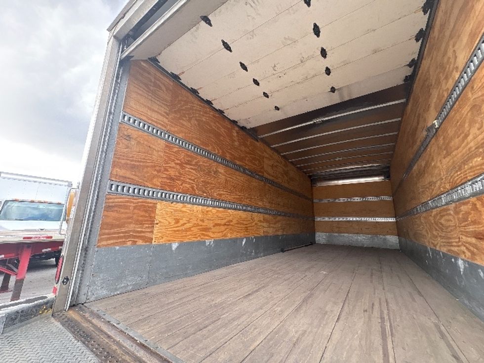 Medium Duty Box Truck-Light and Medium Duty Trucks-Freightliner-2019-M2-Medley-FL-111,646\n\t\tmiles-$ 60,750 - Image 11