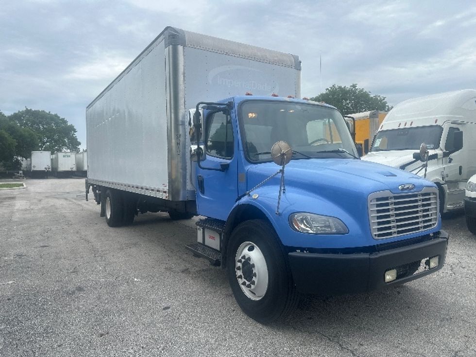 Medium Duty Box Truck-Light and Medium Duty Trucks-Freightliner-2019-M2-Medley-FL-168,332\n\t\tmiles-$ 55,250 - Image 1