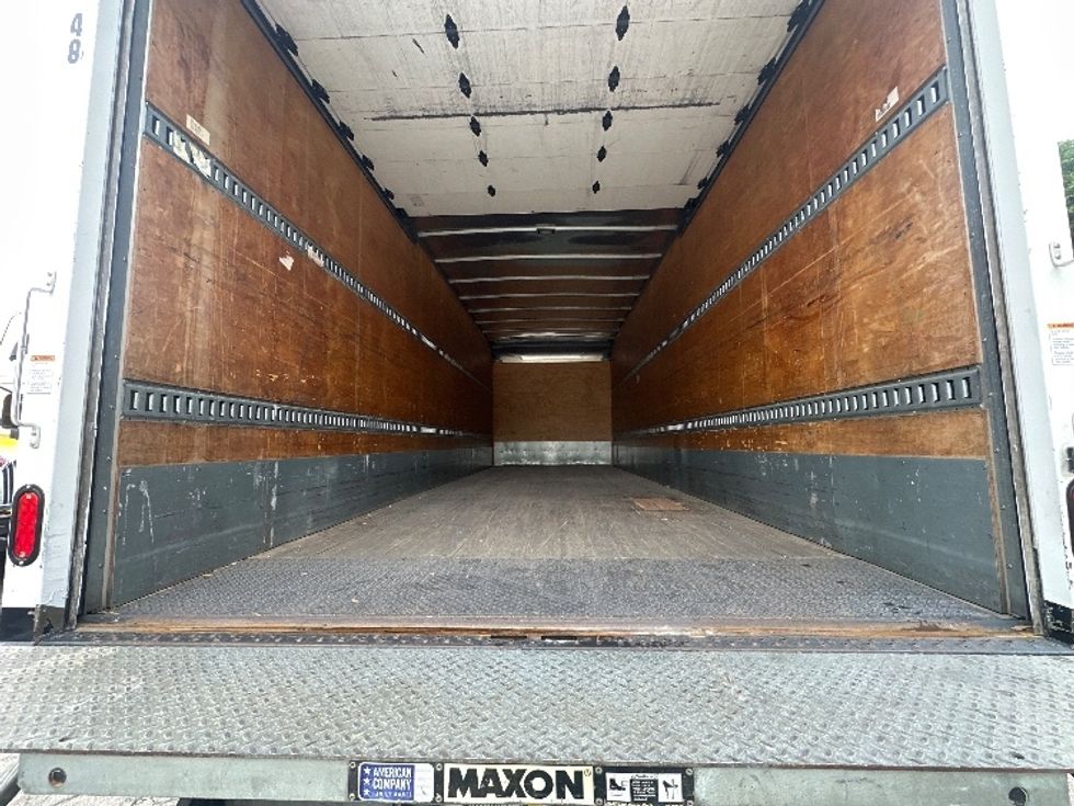 Medium Duty Box Truck-Light and Medium Duty Trucks-Freightliner-2019-M2-Medley-FL-168,332\n\t\tmiles-$ 55,250 - Image 10