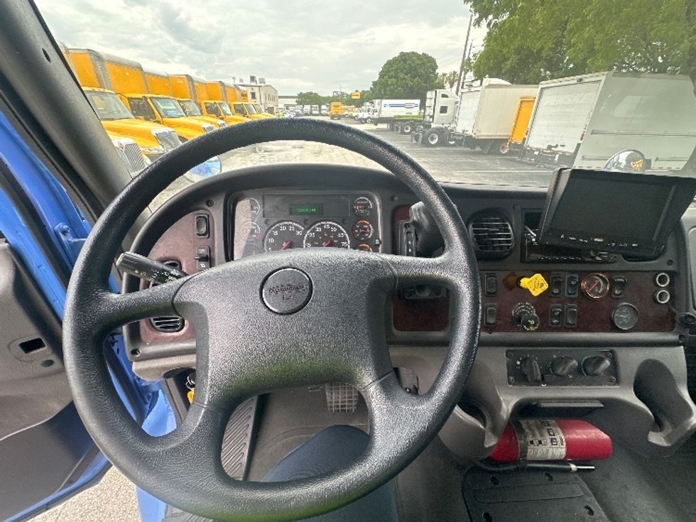 Medium Duty Box Truck-Light and Medium Duty Trucks-Freightliner-2019-M2-Medley-FL-168,332\n\t\tmiles-$ 55,250 - Image 18