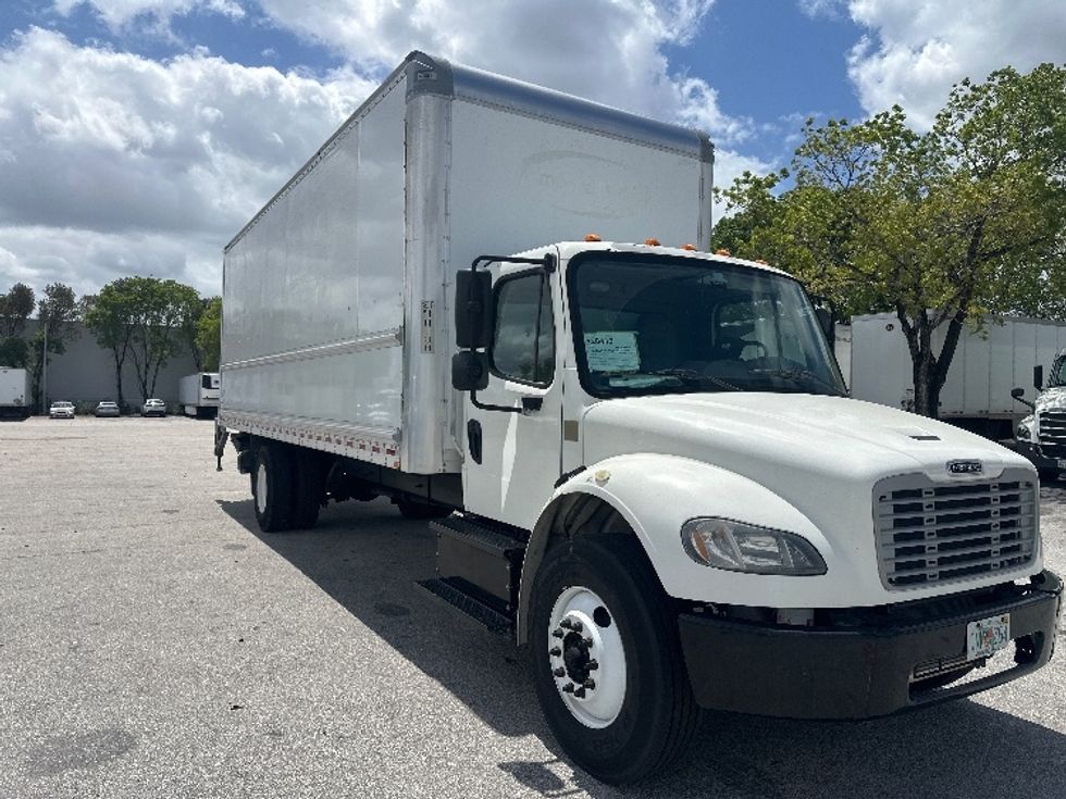 Medium Duty Box Truck-Light and Medium Duty Trucks-Freightliner-2019-M2-Medley-FL-196,298\n\t\tmiles-$ 44,500 - Image 1