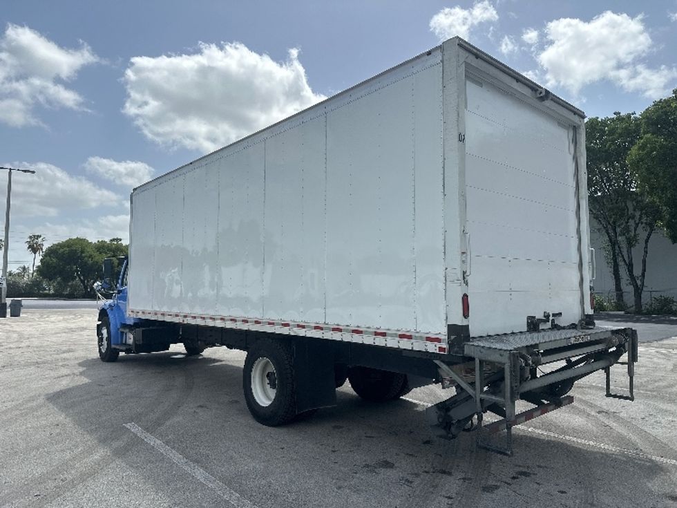 Medium Duty Box Truck-Light and Medium Duty Trucks-Freightliner-2019-M2-Medley-FL-204,642\n\t\tmiles-$ 51,500 - Image 6