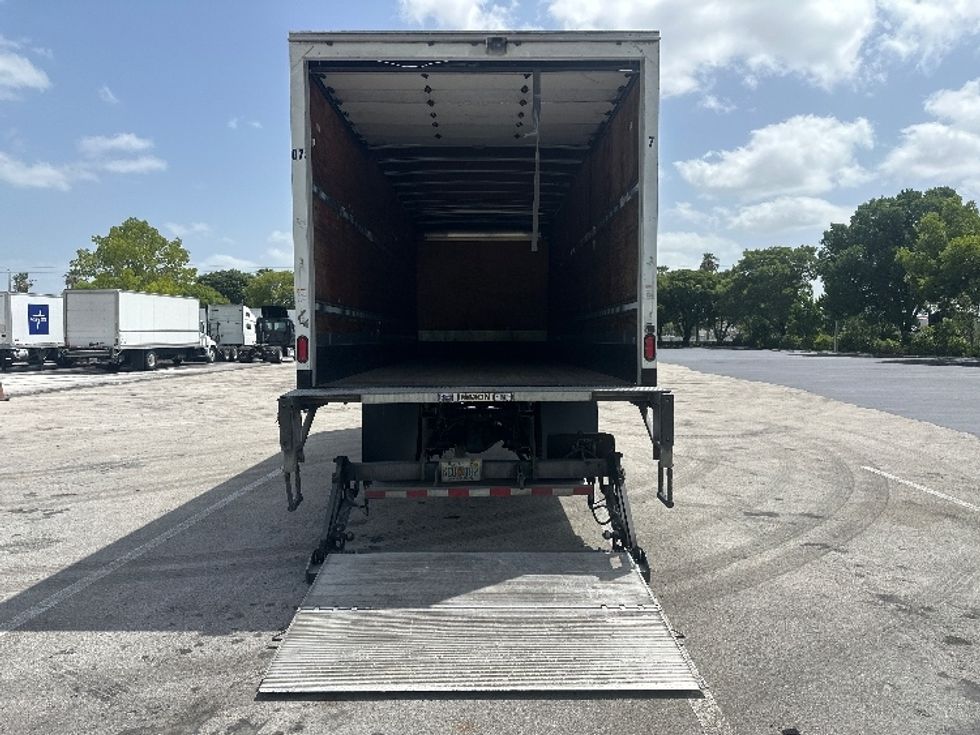 Medium Duty Box Truck-Light and Medium Duty Trucks-Freightliner-2019-M2-Medley-FL-204,642\n\t\tmiles-$ 51,500 - Image 9
