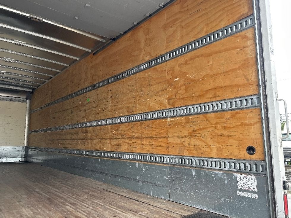 Medium Duty Box Truck-Light and Medium Duty Trucks-Freightliner-2019-M2-Medley-FL-55,750\n\t\tmiles-$ 73,250 - Image 12