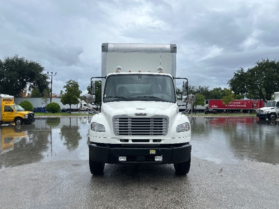 Medium Duty Box Truck-Light and Medium Duty Trucks-Freightliner-2019-M2-Medley-FL-55,750\n\t\tmiles-$ 73,250 - Image 2
