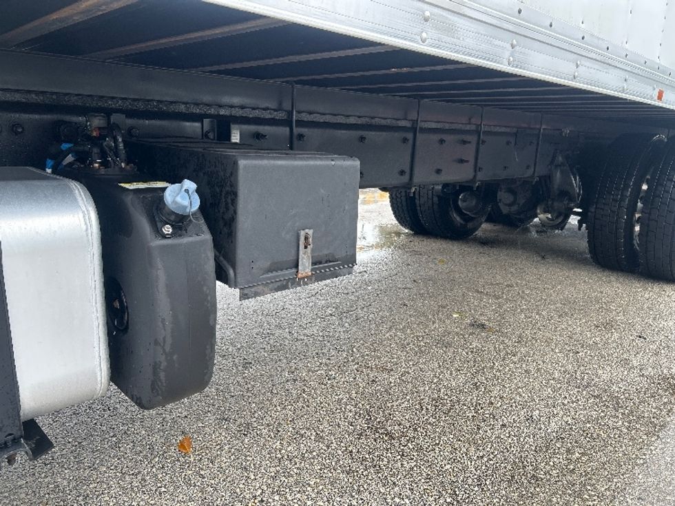 Medium Duty Box Truck-Light and Medium Duty Trucks-Freightliner-2019-M2-Medley-FL-55,750\n\t\tmiles-$ 73,250 - Image 5