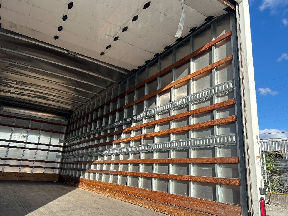 Medium Duty Box Truck-Light and Medium Duty Trucks-Freightliner-2019-M2-Medley-FL-96,439\n\t\tmiles-$ 47,750 - Image 12