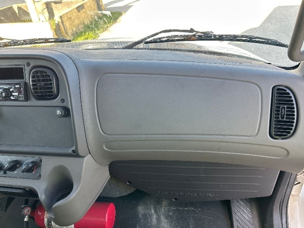 Medium Duty Box Truck-Light and Medium Duty Trucks-Freightliner-2019-M2-Medley-FL-96,439\n\t\tmiles-$ 47,750 - Image 21