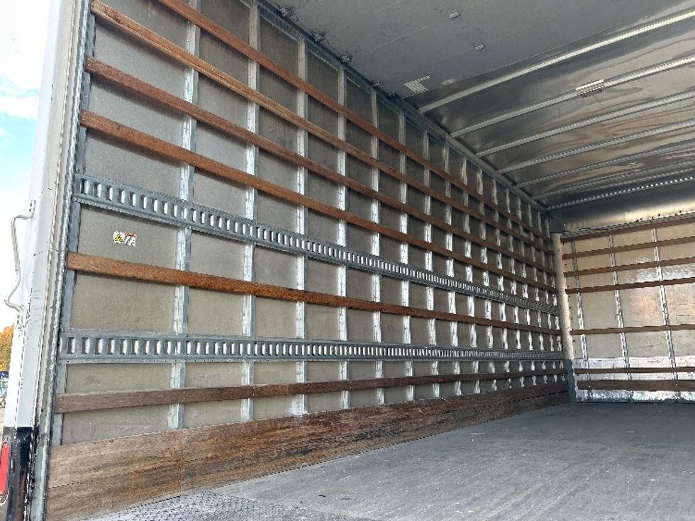 Medium Duty Box Truck-Light and Medium Duty Trucks-Freightliner-2019-M2-Memphis-TN-108,701\n\t\tmiles-$ 52,000 - Image 11