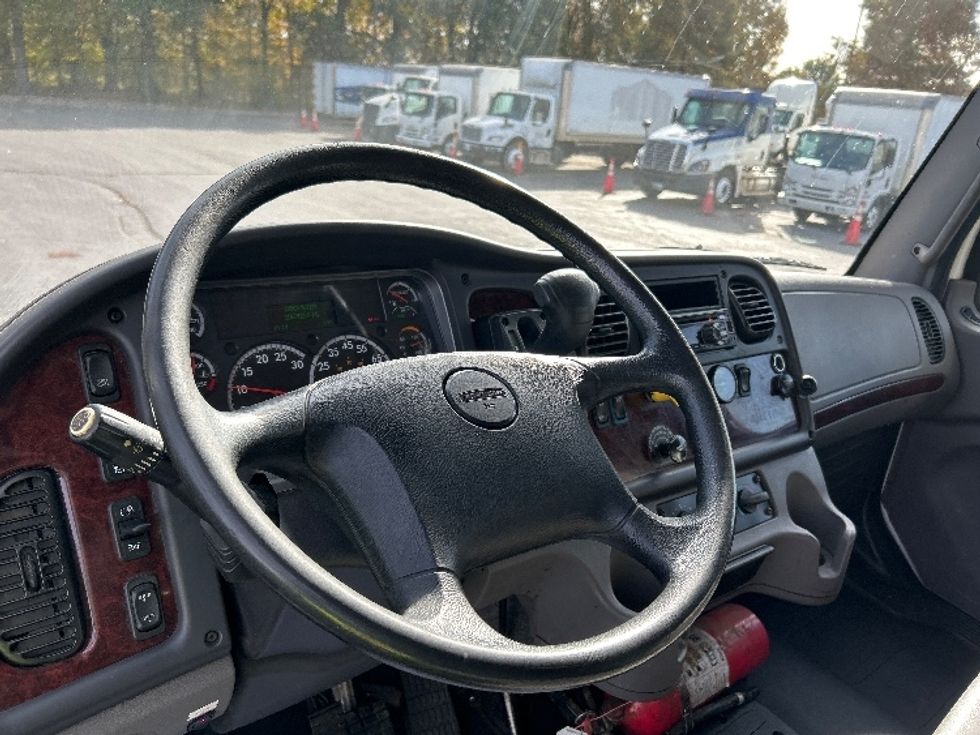 Medium Duty Box Truck-Light and Medium Duty Trucks-Freightliner-2019-M2-Memphis-TN-108,701\n\t\tmiles-$ 52,000 - Image 17