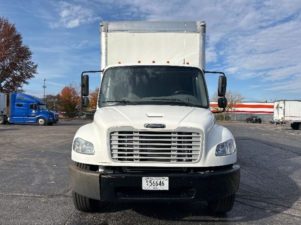 2019 Freightliner M2 106 Medium Duty photo 2