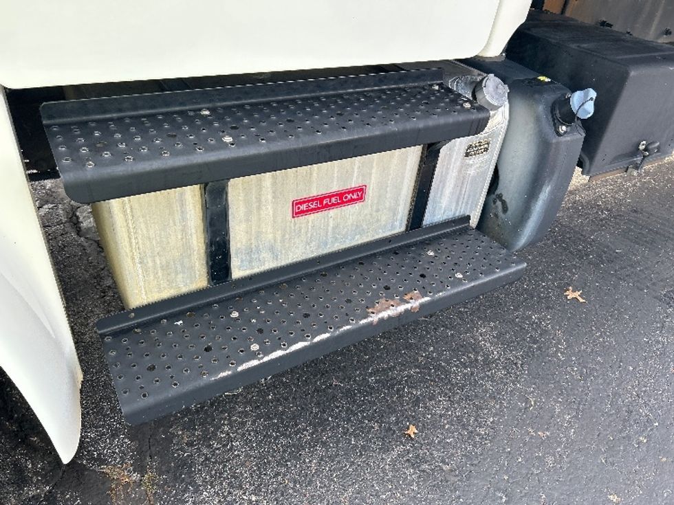 Medium Duty Box Truck-Light and Medium Duty Trucks-Freightliner-2019-M2-Memphis-TN-108,701\n\t\tmiles-$ 52,000 - Image 26