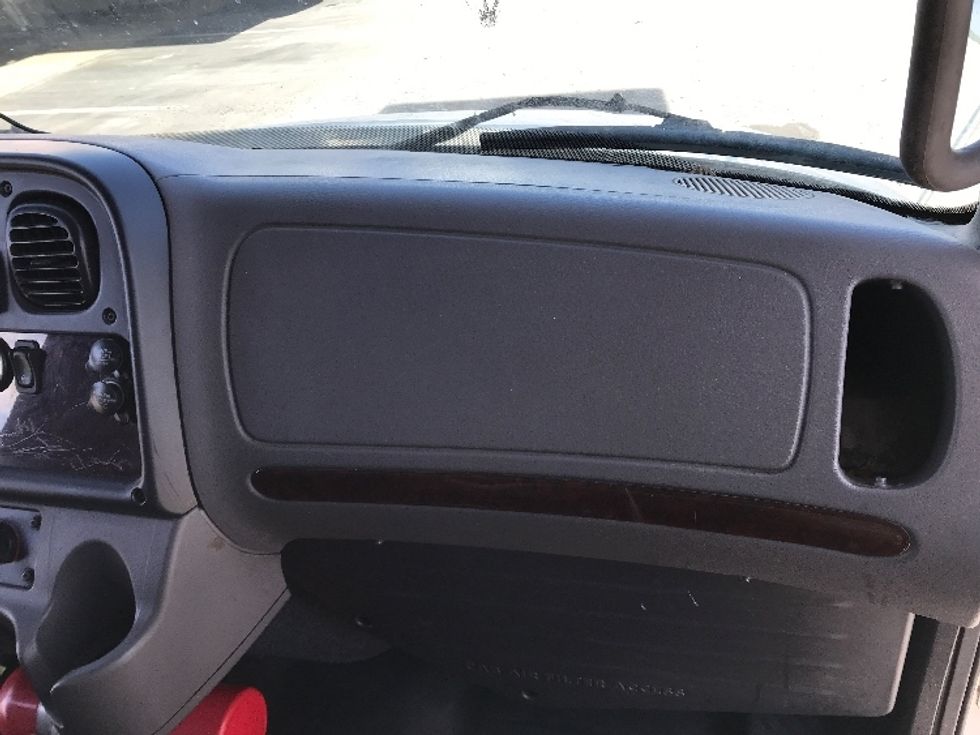 Medium Duty Box Truck-Light and Medium Duty Trucks-Freightliner-2019-M2-Memphis-TN-165,958\n\t\tmiles-$ 53,750 - Image 21