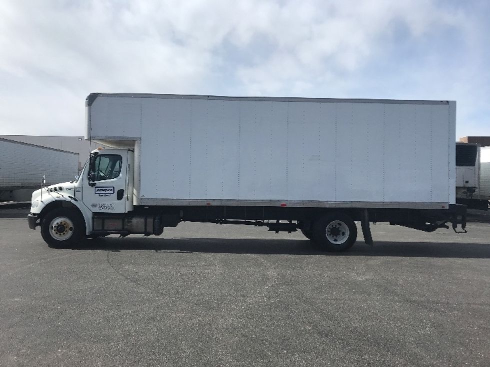 Medium Duty Box Truck-Light and Medium Duty Trucks-Freightliner-2019-M2-Memphis-TN-165,958\n\t\tmiles-$ 53,750 - Image 4