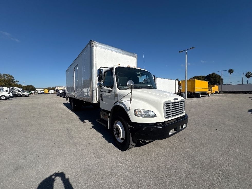 Medium Duty Box Truck-Light and Medium Duty Trucks-Freightliner-2019-M2-Miami-FL-115,144\n\t\tmiles-$ 57,500 - Image 1