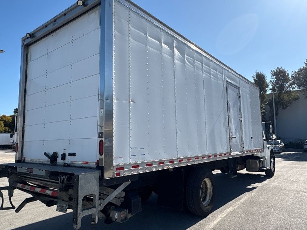 Medium Duty Box Truck-Light and Medium Duty Trucks-Freightliner-2019-M2-Miami-FL-115,144\n\t\tmiles-$ 57,500 - Image 13