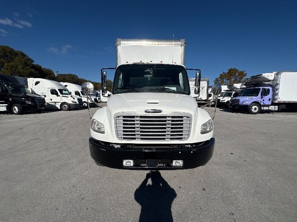 Medium Duty Box Truck-Light and Medium Duty Trucks-Freightliner-2019-M2-Miami-FL-115,144\n\t\tmiles-$ 57,500 - Image 2