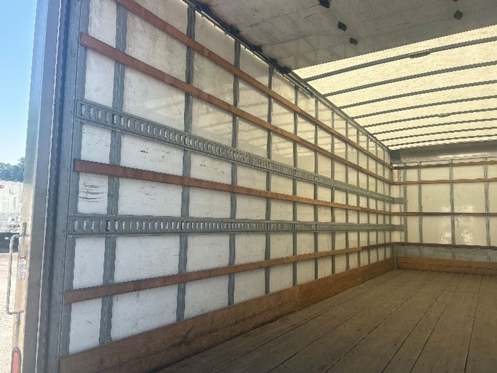 Medium Duty Box Truck-Light and Medium Duty Trucks-Freightliner-2019-M2-Middlefield-OH-144,367\n\t\tmiles-$ 56,500 - Image 11