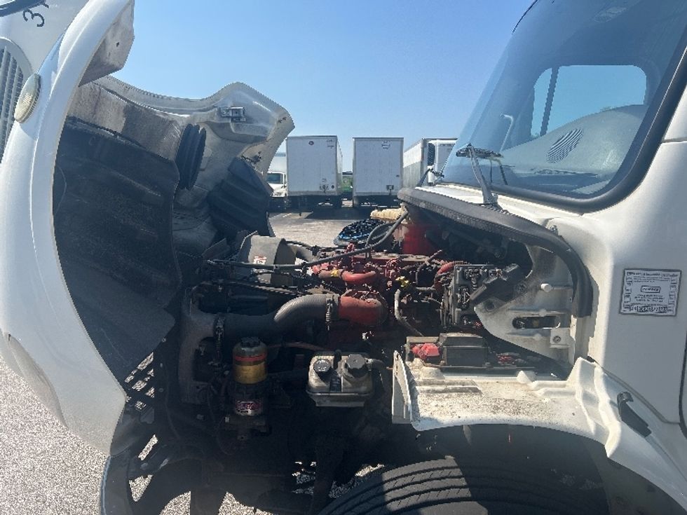 Medium Duty Box Truck-Light and Medium Duty Trucks-Freightliner-2019-M2-Middlefield-OH-144,367\n\t\tmiles-$ 56,500 - Image 24