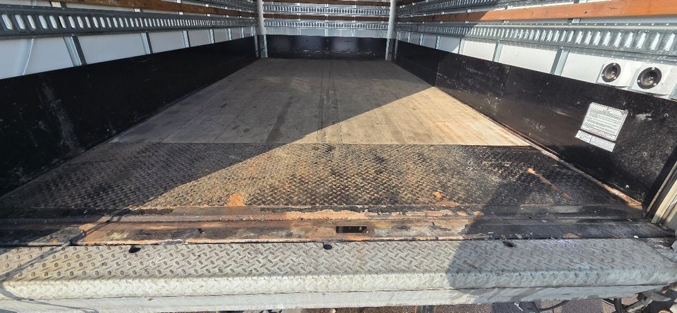 Medium Duty Box Truck-Light and Medium Duty Trucks-Freightliner-2019-M2-Middlefield-OH-157,944\n\t\tmiles-$ 38,250 - Image 10