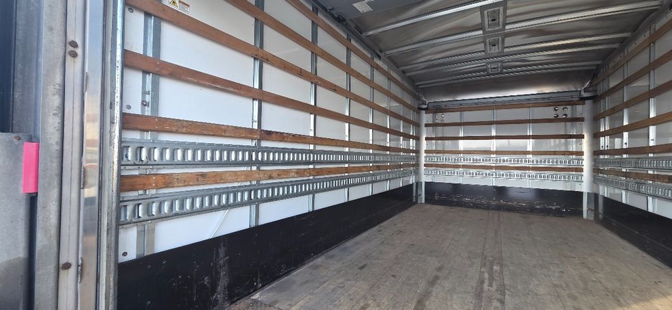 Medium Duty Box Truck-Light and Medium Duty Trucks-Freightliner-2019-M2-Middlefield-OH-157,944\n\t\tmiles-$ 38,250 - Image 11