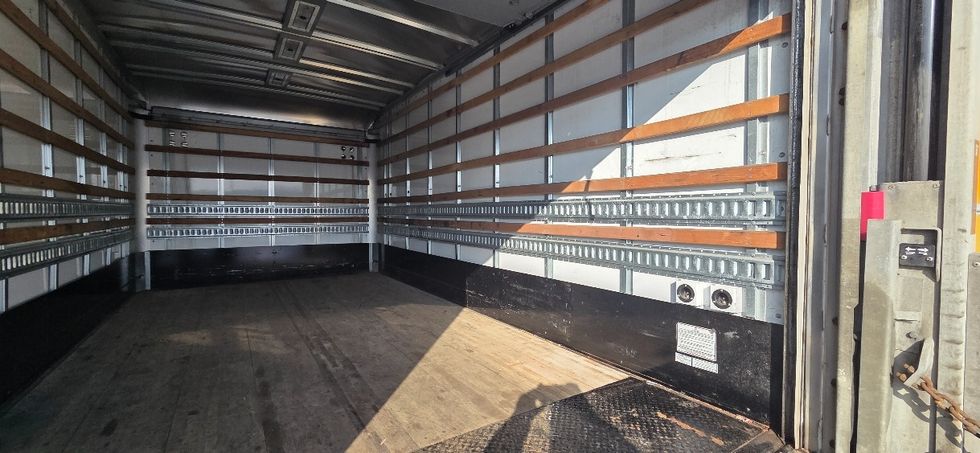 Medium Duty Box Truck-Light and Medium Duty Trucks-Freightliner-2019-M2-Middlefield-OH-157,944\n\t\tmiles-$ 38,250 - Image 12