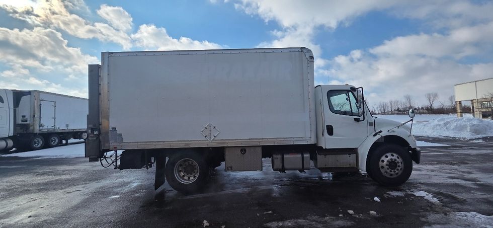 Medium Duty Box Truck-Light and Medium Duty Trucks-Freightliner-2019-M2-Middlefield-OH-157,944\n\t\tmiles-$ 38,250 - Image 15