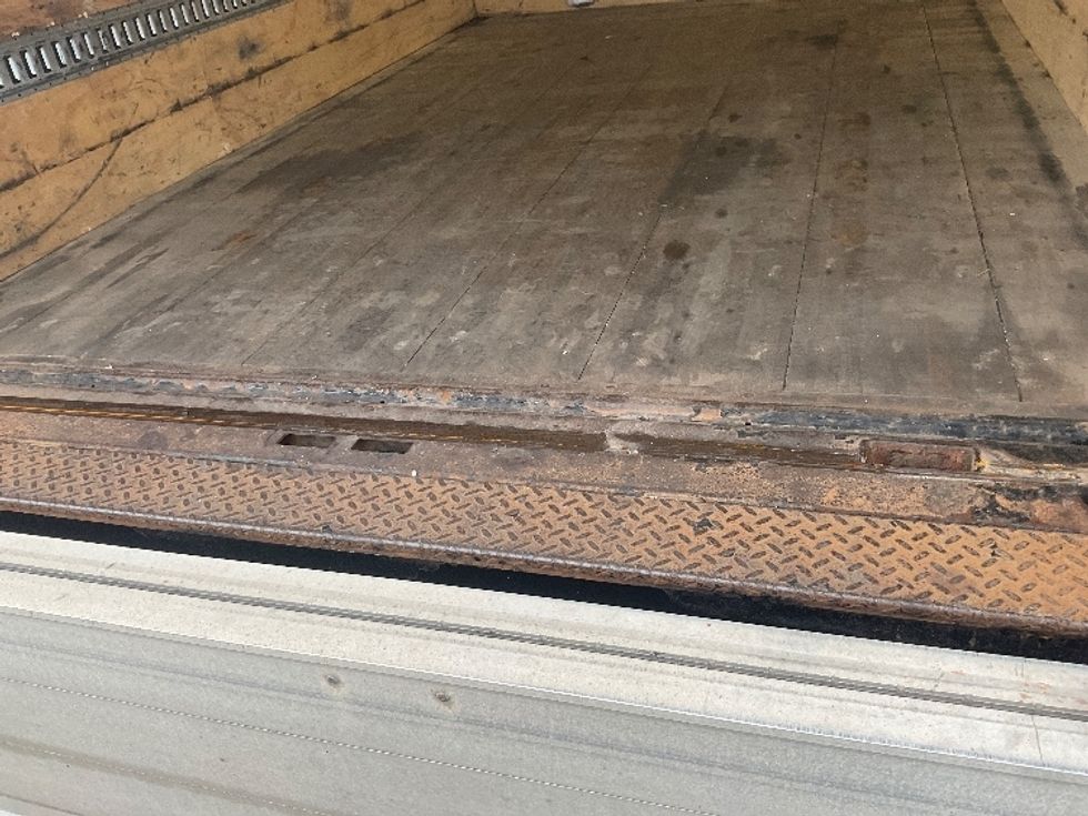 Medium Duty Box Truck-Light and Medium Duty Trucks-Freightliner-2019-M2-Middlefield-OH-165,331\n\t\tmiles-$ 36,250 - Image 10