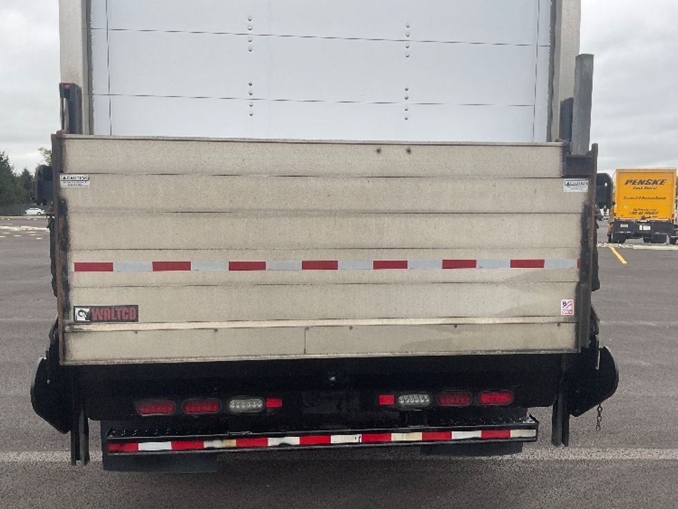 Medium Duty Box Truck-Light and Medium Duty Trucks-Freightliner-2019-M2-Middlefield-OH-165,331\n\t\tmiles-$ 36,250 - Image 26