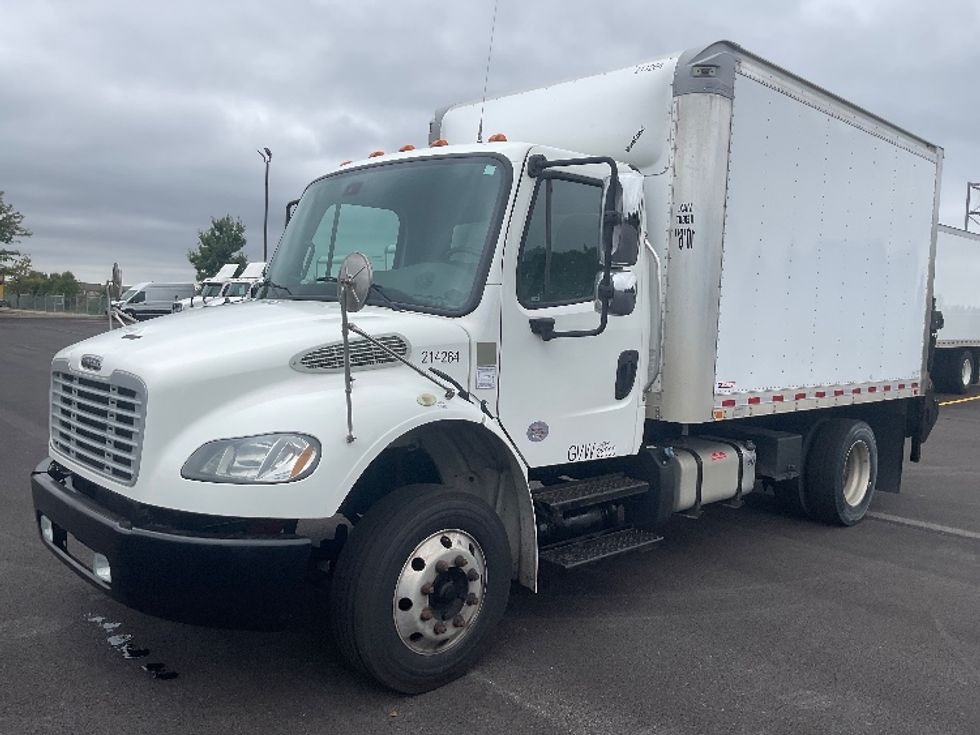 Medium Duty Box Truck-Light and Medium Duty Trucks-Freightliner-2019-M2-Middlefield-OH-165,331\n\t\tmiles-$ 36,250 - Image 3