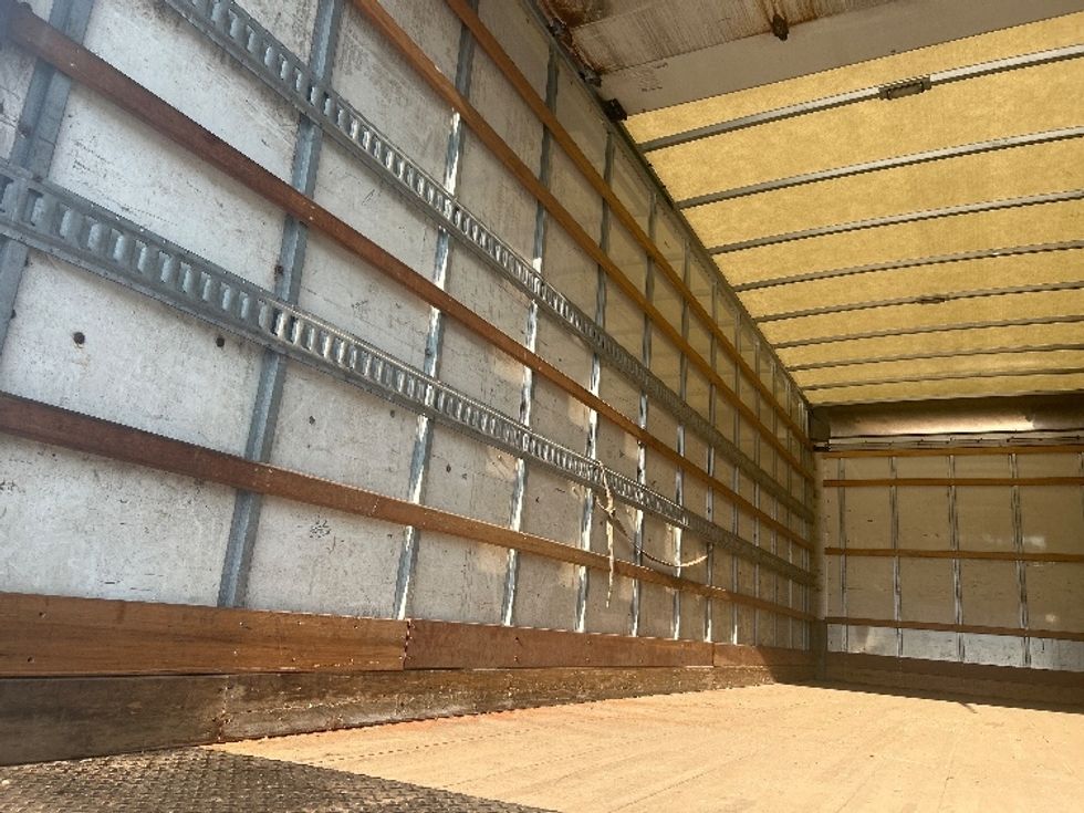 Medium Duty Box Truck-Light and Medium Duty Trucks-Freightliner-2019-M2-Middlefield-OH-166,805\n\t\tmiles-$ 52,750 - Image 11
