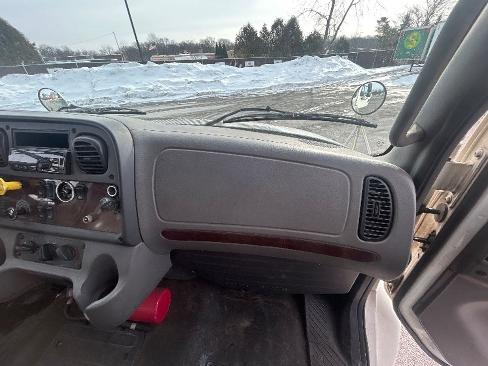 Medium Duty Box Truck-Light and Medium Duty Trucks-Freightliner-2019-M2-Middlefield-OH-171,973\n\t\tmiles-$ 58,500 - Image 21