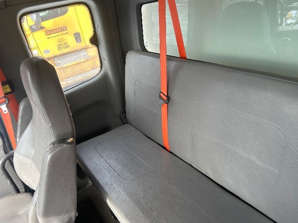 Medium Duty Box Truck-Light and Medium Duty Trucks-Freightliner-2019-M2-Middlefield-OH-171,973\n\t\tmiles-$ 58,500 - Image 26